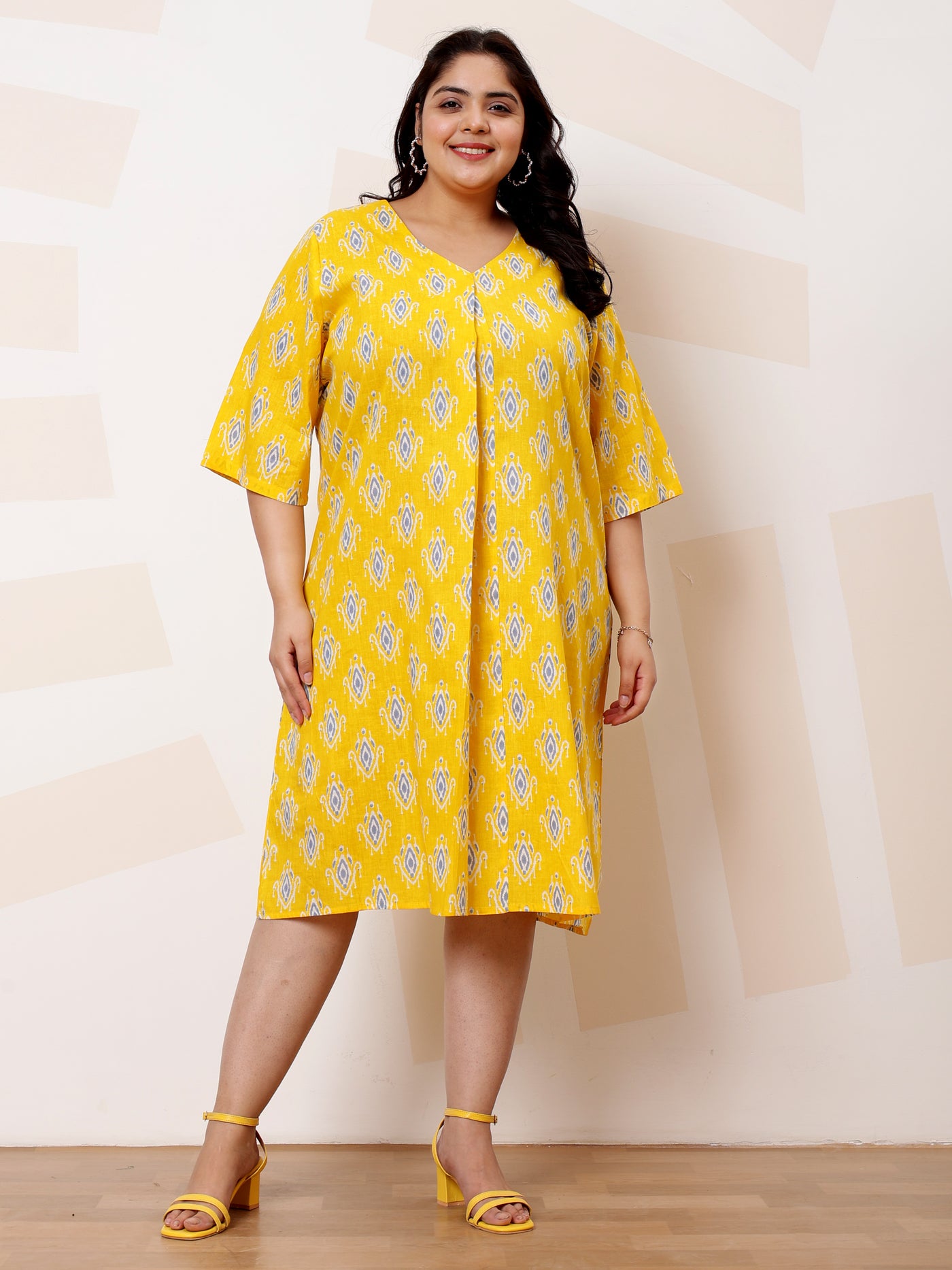 Athena Ample Plus Size Ethnic Motifs Print Cotton V-Neck A-Line Casual Dress