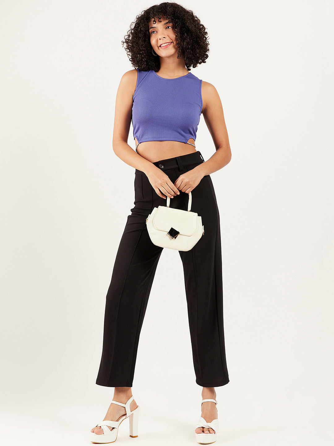 Athena Round Neck Cut-Out Detailed Fitted Crop Top