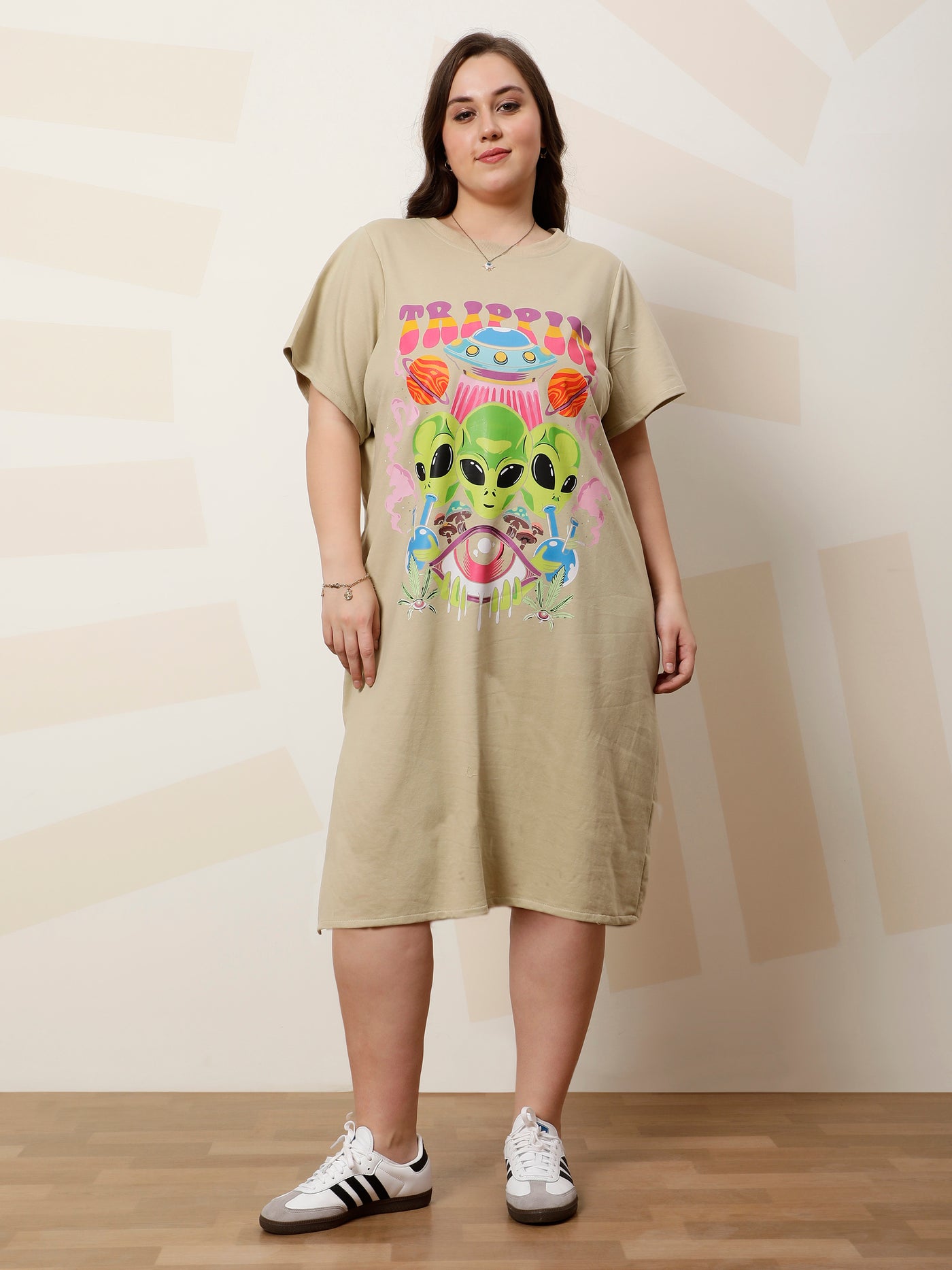 Athena Ample Women Plus Size Graphics Printed Round Neck Cap Sleevess Midi Tshirt Dress